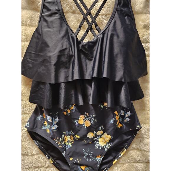 Ocean Blues One Piece Swimsuit Floral With Black Ruffled Top Strappy Size M - Picture 3 of 9
